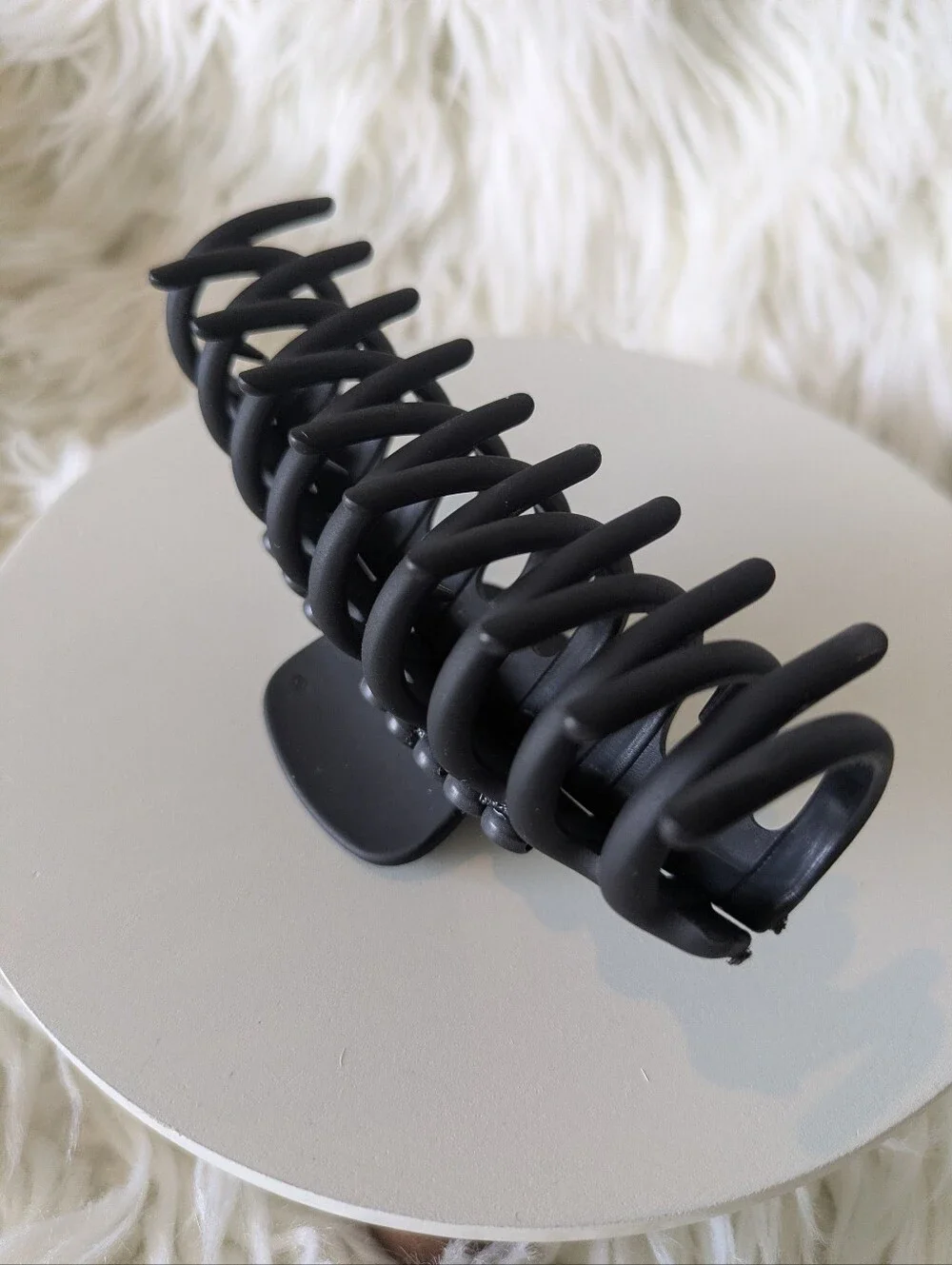 Akita Mom Dog Mom Hair Clip Claw Style | Handcrafted | NWT